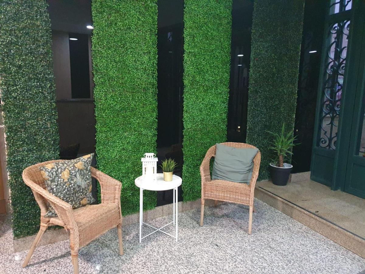 Hostal Fronton Алкобендас Екстериор снимка