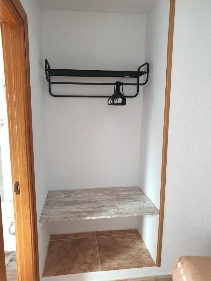 Hostal Fronton Алкобендас Екстериор снимка