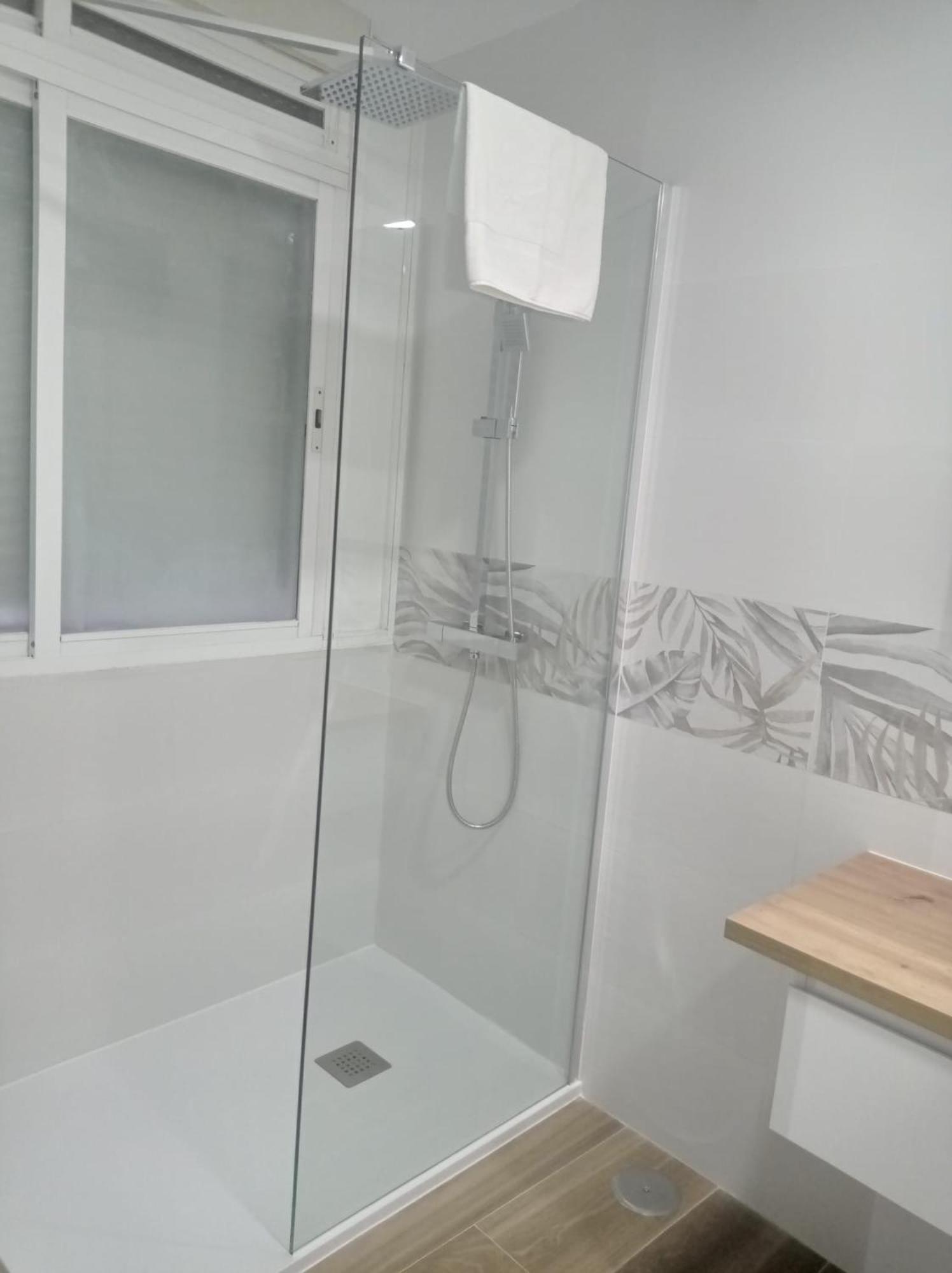 Hostal Fronton Алкобендас Екстериор снимка