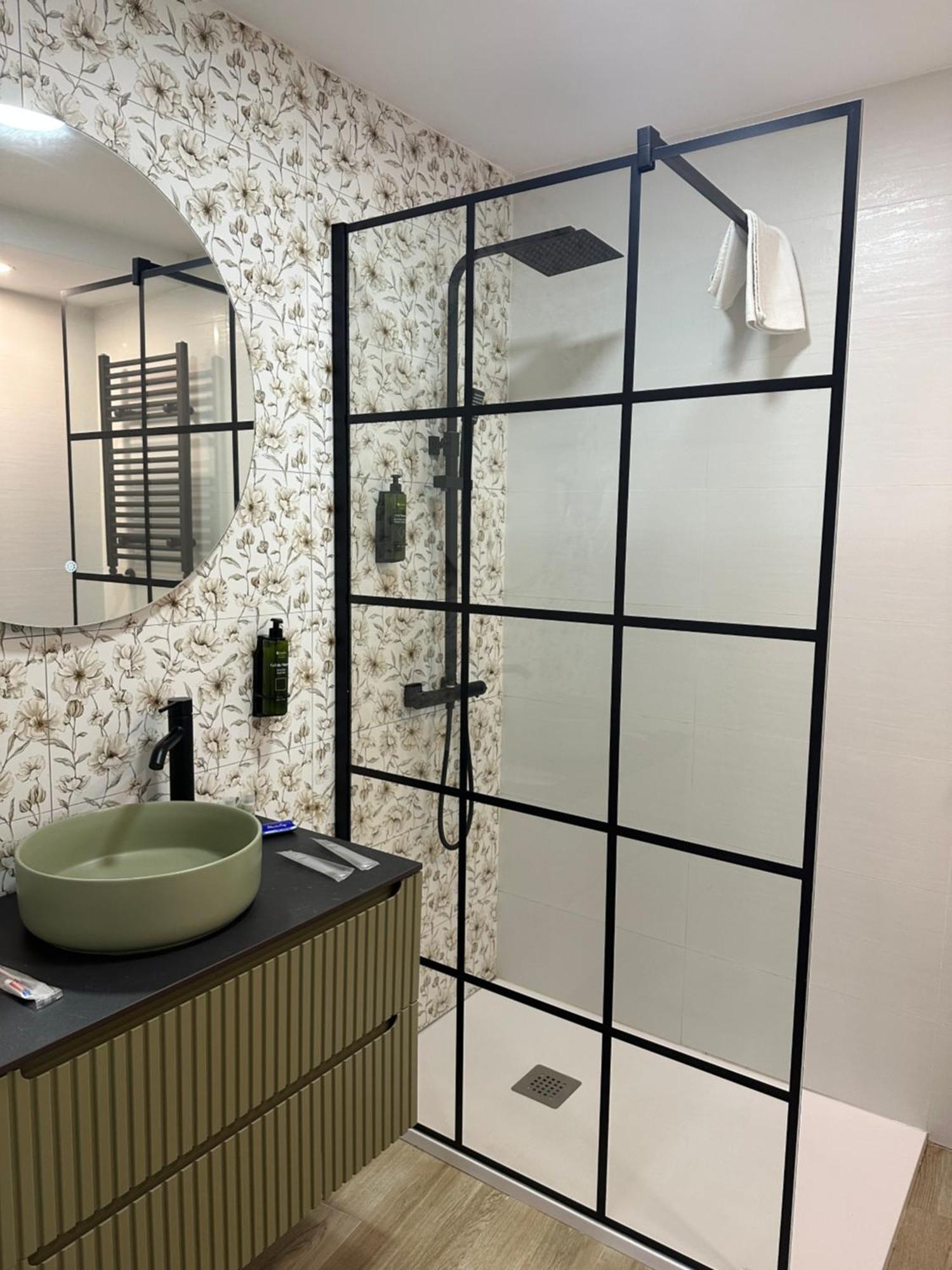 Hostal Fronton Алкобендас Екстериор снимка