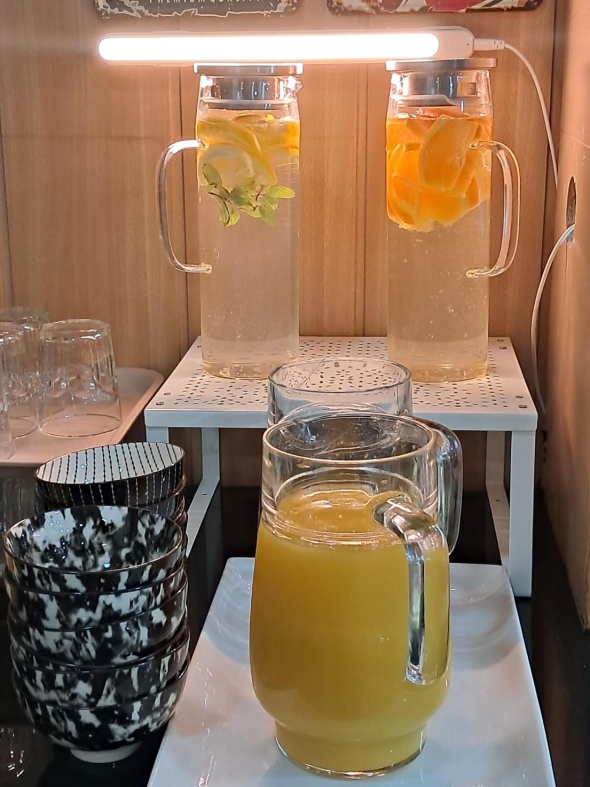 Hostal Fronton Алкобендас Екстериор снимка